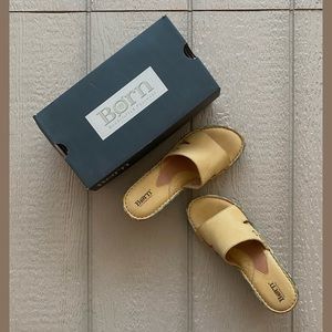 Born Margarita Wedge Sandals
